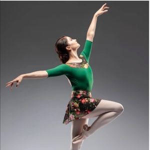 Fall dancers haul box adult small